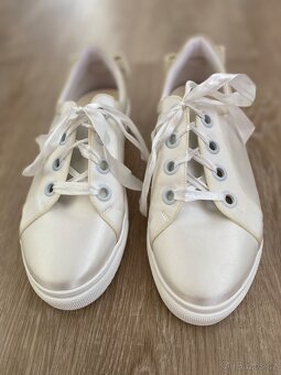 Saténové svatební tenisky, vel. 41 - 2