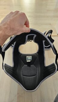 Hokejová výstroj pro hráče na postavu L, cca 175cm s taškou - 2