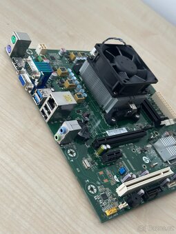 Základní deska HP 285 G2 MT (Microtower) s CPU AMD A8 FM2+ a - 2