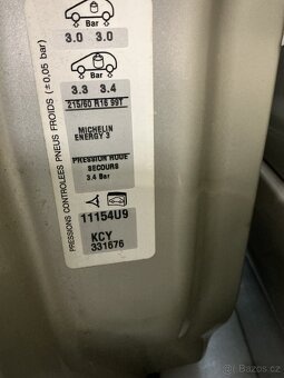 Peugeot expert - levé a pravé dveře. - 2