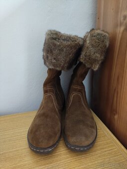 Zimní boty Caprice, velikost 38 - 2