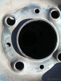 Plechové disky Peugeot 4x108 R14 ET24 - 2