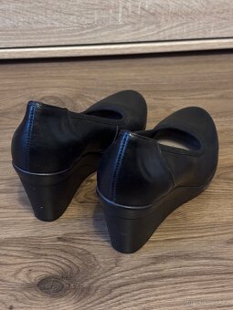 Dámské lodičky Lasocki – vel. 37 - 2