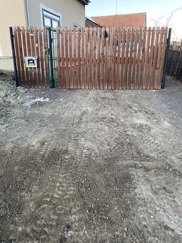 Dvoukřídlá vrata + branka - 2