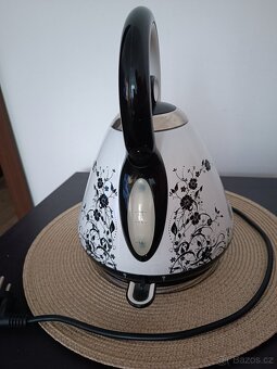 Rychlovarná konvice - 2