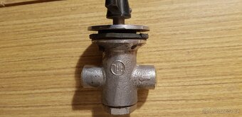 Kohout vzduchový 443612376000 - 2