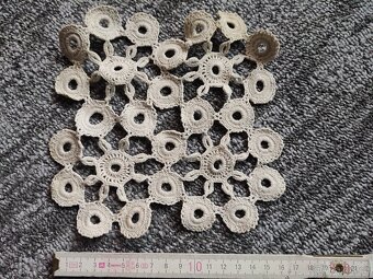 krajkové dečky - 2