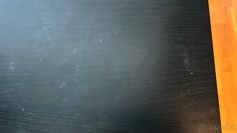 Psací stůl IKEA micke - 2