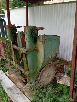 Prodám zemědělskou techniku - 2