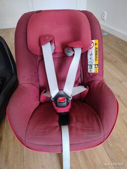 Maxi-Cosi Pearl + 2WayFix Base - 2