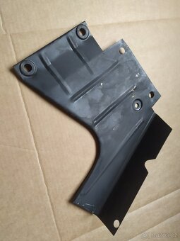 Plech pod chladič Škoda 100 110 - 2