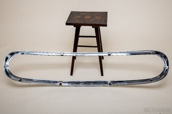 Tatra 603-3 rám přední masky - 2