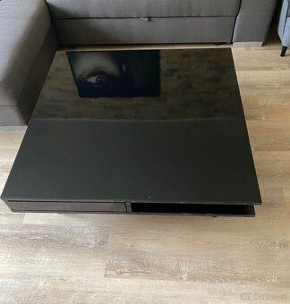 Konferenční stolek - 2