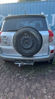 Toyota Raw 4 2,0 benzin - 2