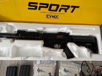 Prodám M4 CYMA + příslušenství - 2