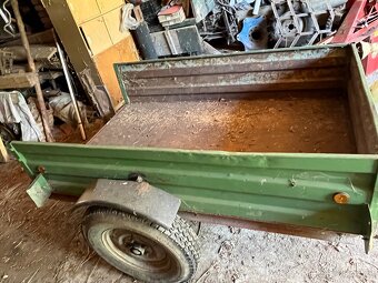 Prodám sklápěcí vlek za traktor - 2