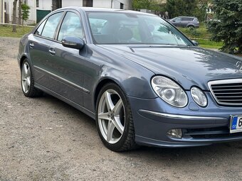 Mercedes W211 - 2