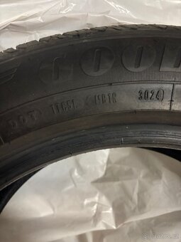 PENU GOOD YEAR 225/55/18 - 2