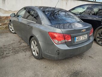 Cevrolet Cruze 2.0 - 2