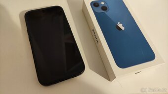 Apple iPhone 13 - 2