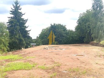 Prodej stavebního pozemku v obci Dřevěnice, 8 km od Jičína - 2