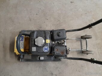 Vibrační deska Bomag BVP 18/45 - 2