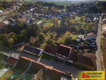 Křižanov, pozemek pro stavbu domu 2.360 m2, dům k rekonstruk - 2