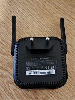 Xiaomi Mi Wi-Fi Range Extender Pro - 2