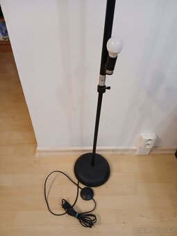 Stojanová lampa s vypínačem - 2