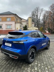 Operativní leasing NISSAN QASHQAI 1.3 158koní - NOVÝ VŮZ - 2