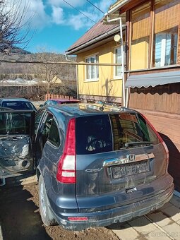 Honda crv 2.2 i-dtec 110kw - 2