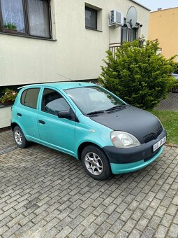 Toyota Yaris 1.0 - 2
