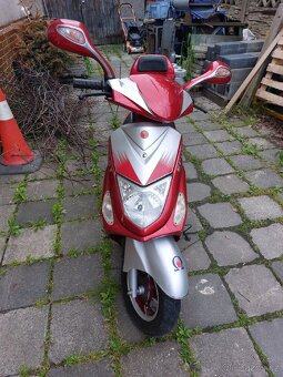 Skůtr, Kingway coliber fartt (tovarni značka Rhon) - 2
