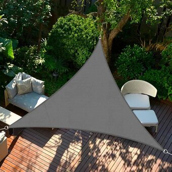 Ochranná stínící plachta proti slunci 3,6x3,6x3,6 m šedá - 2