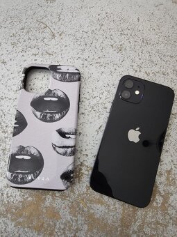 iPhone 12 64 GB Black – originální krabička, kryt Burga - 2