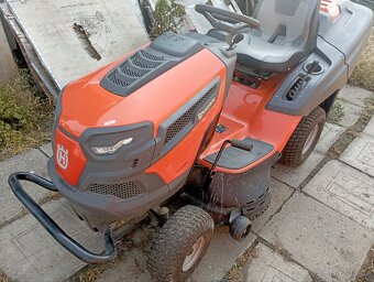 zahradní traktor, sekačka, traktůrek, Husqvarna - 2