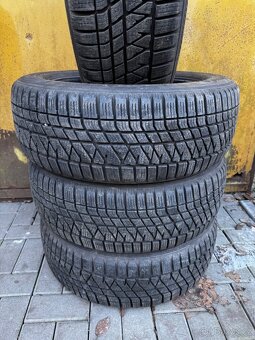 Zimní pneumatiky Kumho 225/60/17 - 2