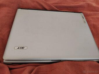 Notebook Acer-funkční - 2