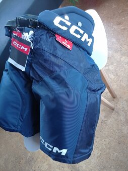Nové hokejové kalhoty CCM tacks as 580 - 2