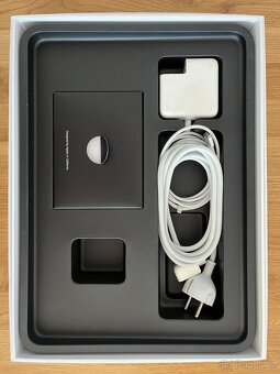 Apple MacBook Air 13” model A1466 (EMC 2925) 2015 - 2