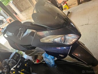 Aprilia atlantic 125 - 2