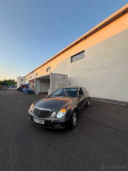 MERCEDES BENZ W211 E320cdi - 2