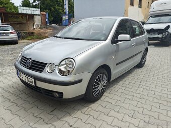 Volkswagen Polo - 2
