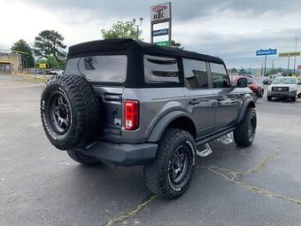 Ford Bronco 2021 Base  SUV - 2