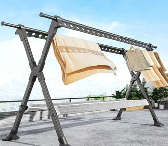 Skládací sušák na prádlo Chaoyilian – kovový, 135 cm, šedý - 2