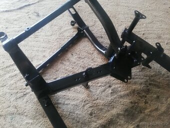 VELKÁ JAWA-ČZ 250/353 a 350/354 KÝVAČKA, ROVNÝ RÁM/KOSTRA, - 2