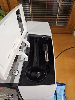 Jura Impressa J9.2 One Touch Pianowhite - 2