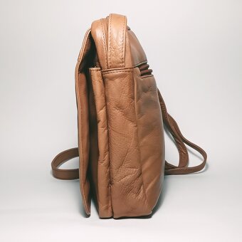 Stylová dámská crossbody kabelka - světle hnědá - 2