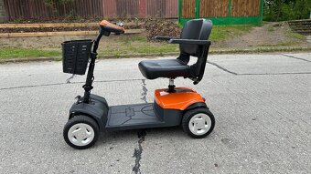 Malé elektrická čtyřkolka pro seniory - 2