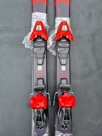 NOVÉ Dětské lyže ATOMIC Redster 120 cm + vázání - 2